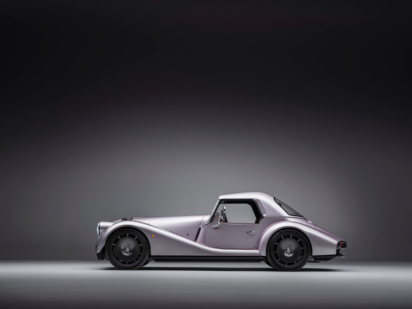 SMALL_Morgan_Supersport_Studio_001